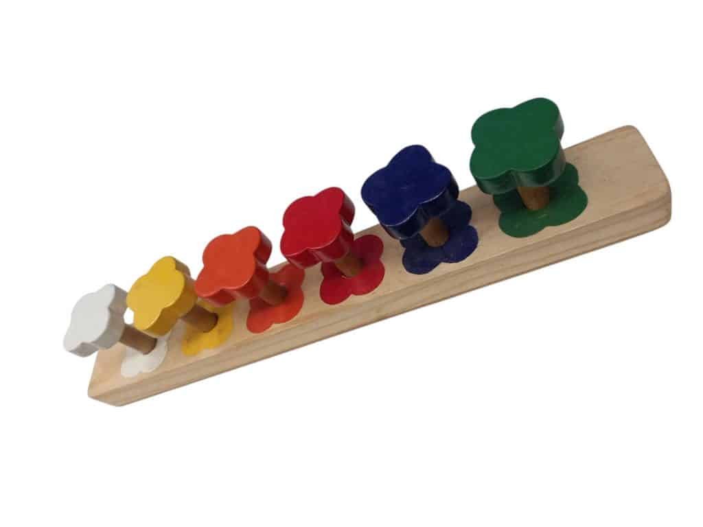 JUEGO DE  MADERA FLORES DE COLORES ENCASTRE