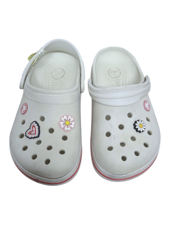 CROCS CREMITA ROSADO C PINS J 2- T 33.5 MANCHAS GAST