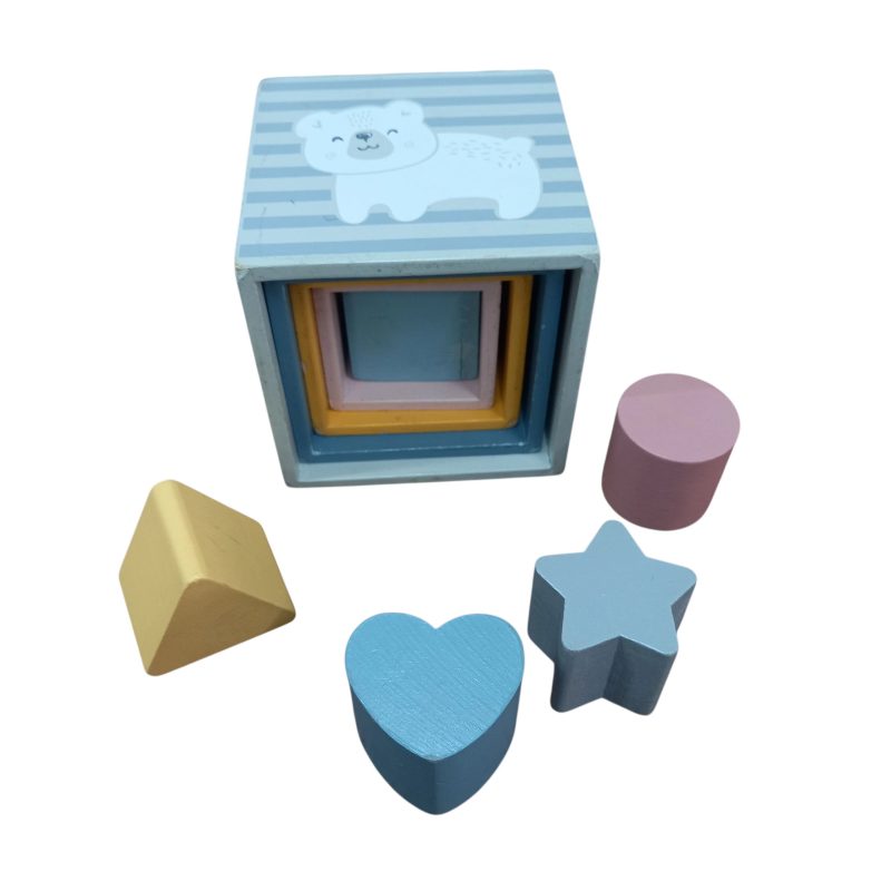 CUBO DE MADERA CON ENCASTRES DET VARIOS