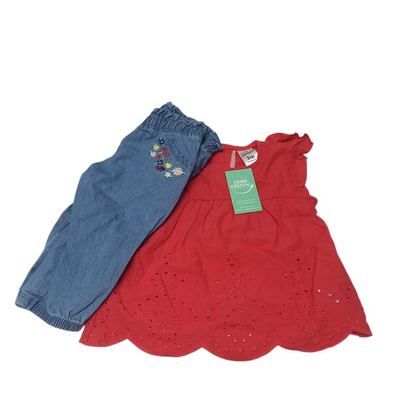 CONJ BLUSA ROJA ACANALADA Y PANT TIPO JEAN PUÑOS CARTERS T3M