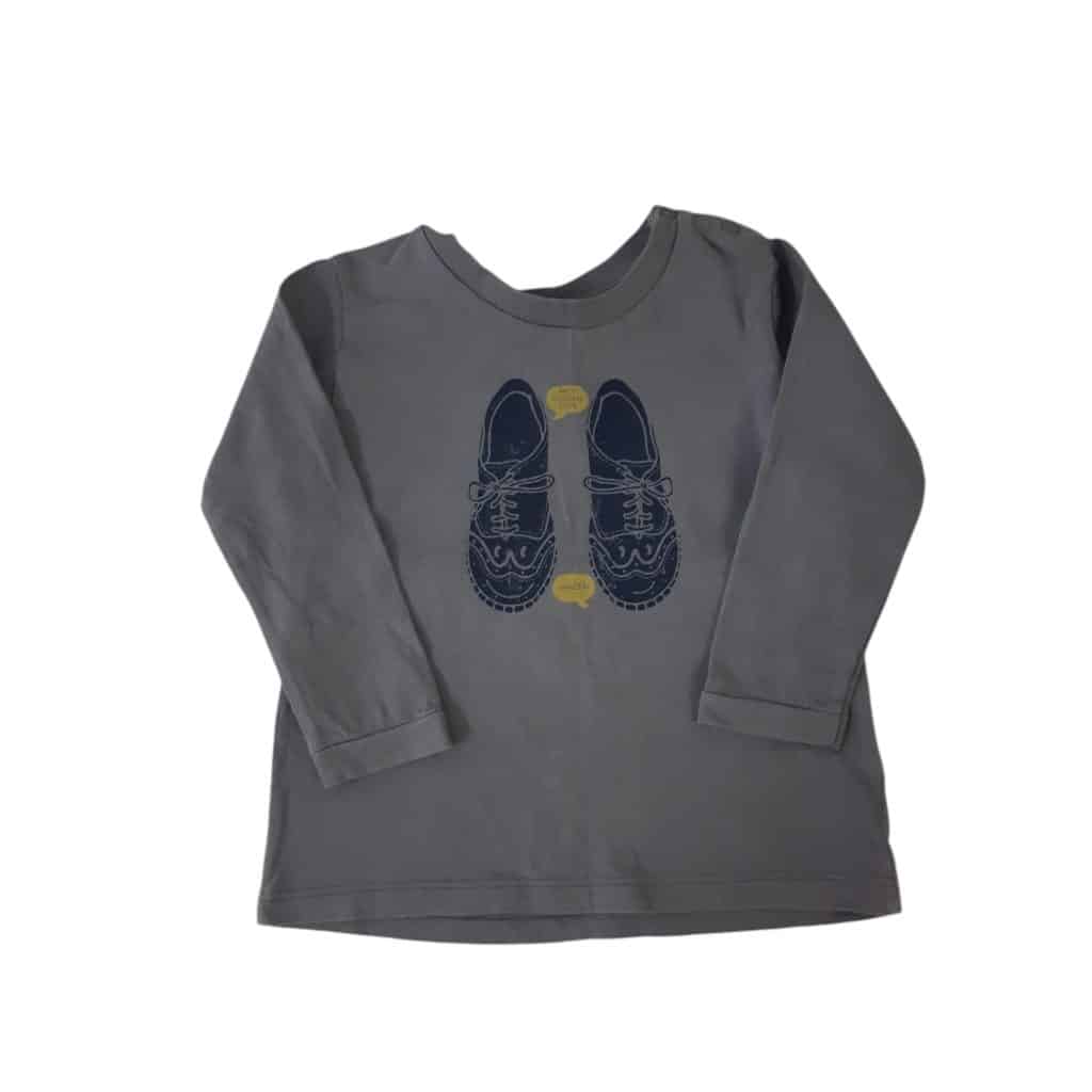 remera gris championes azules benetton t9/12m
