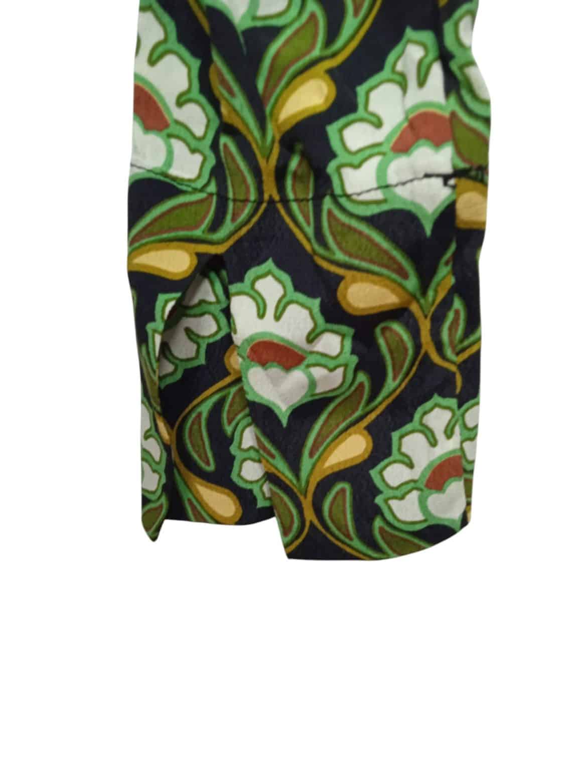 CAMISA NEGRA FLORES BCO VERDE MARRON MNG T L - Imagen 2