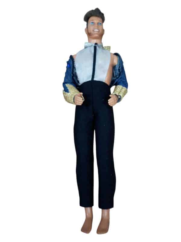 MUÑECO TIPO KEN