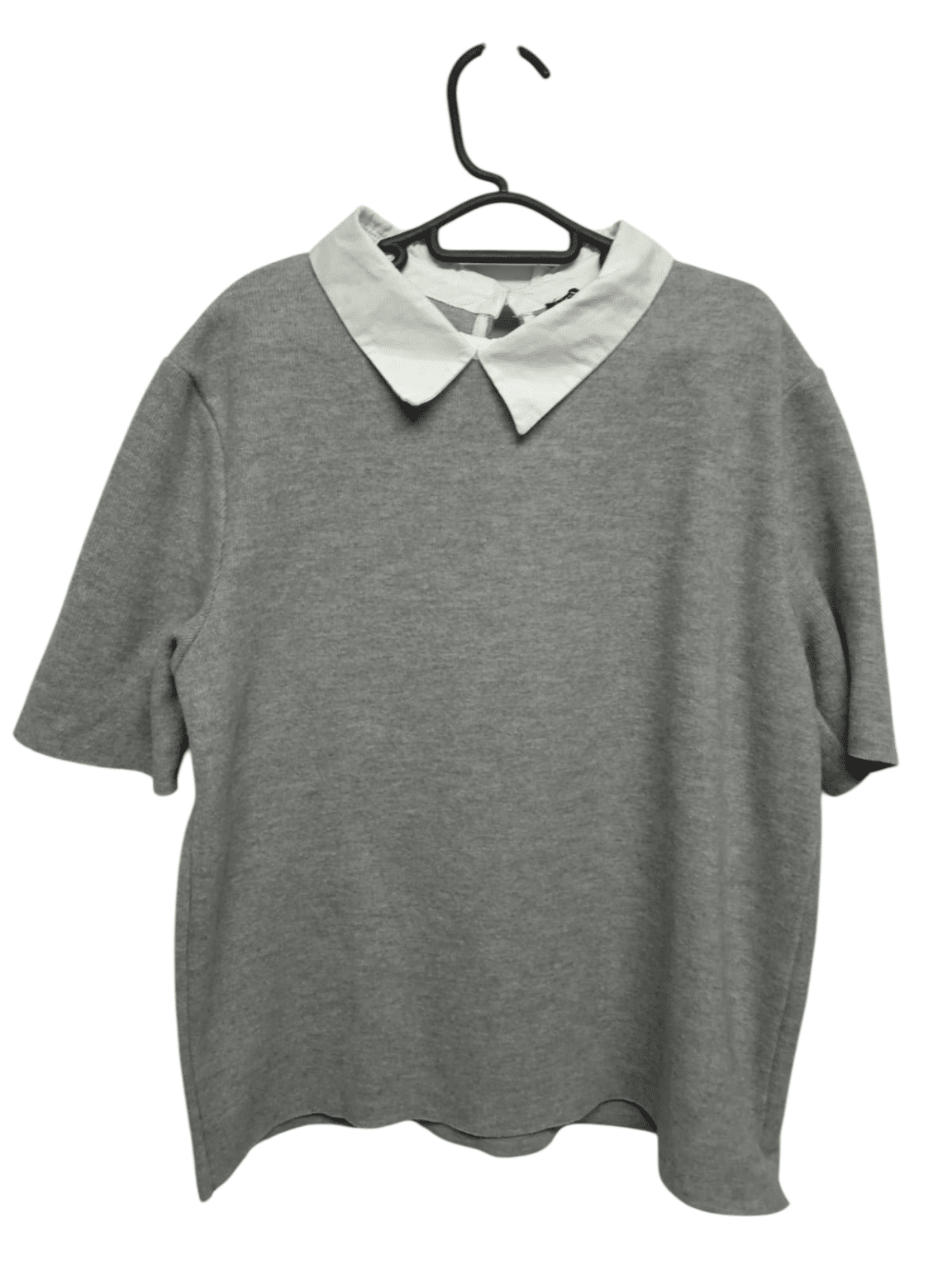 BUZO LANILLA GRIS CUELLO BLANCO M/C ZARA TM