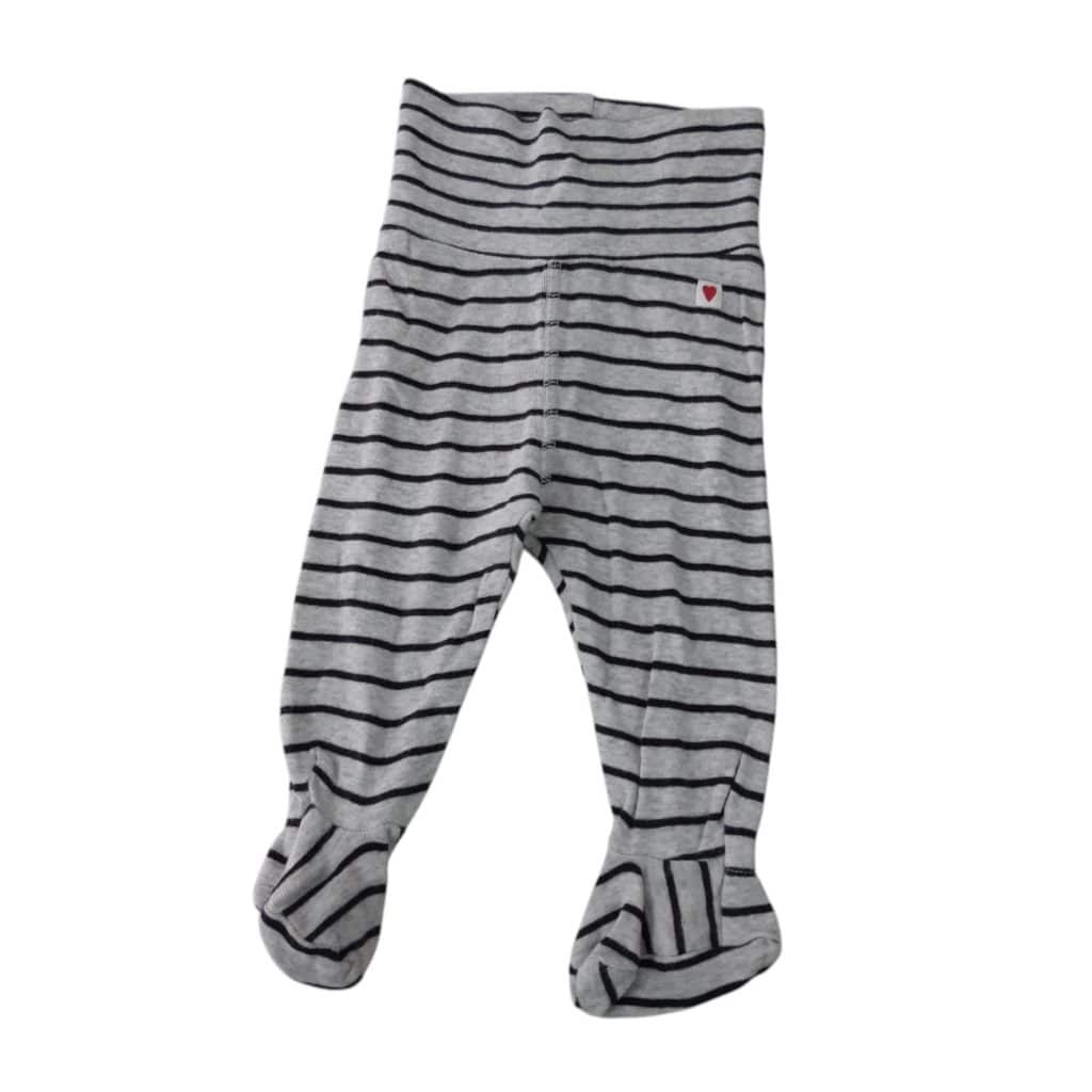 PELELE RAYADO GRIS NEGRO CORAZON ROJO