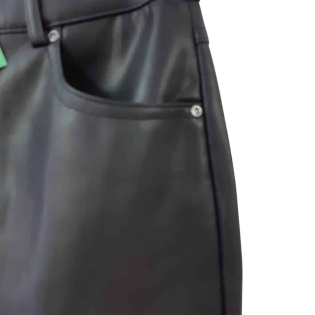 PANTALON CUERINA NEGRO ZARA T11/12 - Imagen 2