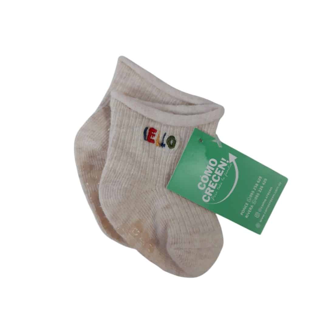 MEDIAS BEIGE HELLO BORDADA ANTIDESLIZANTE BB
