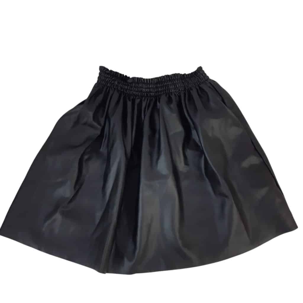 POLLERA CUERINA NEGRA TABLITAS SIN ETIQ T12AP