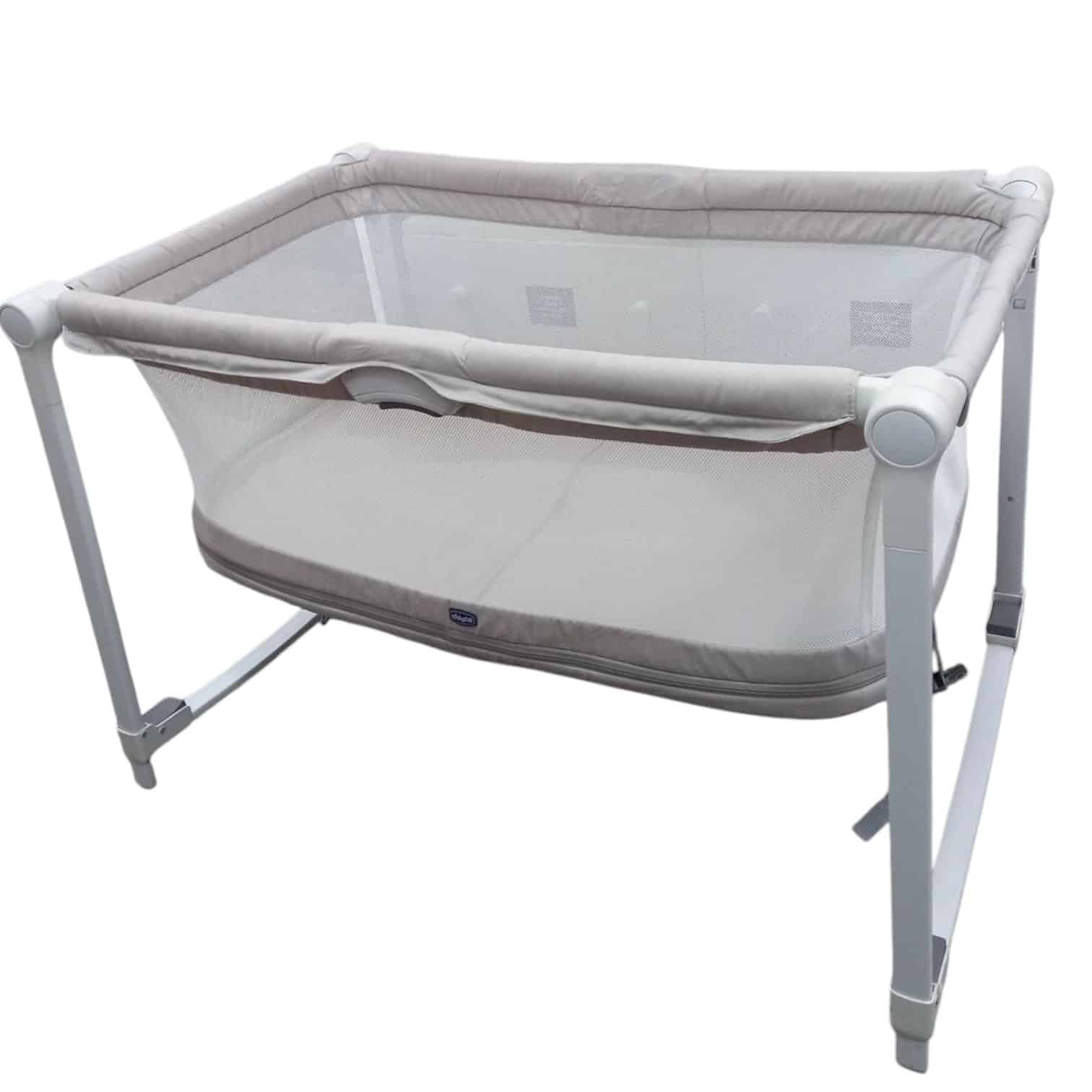 CUNA CORRAL MECEDORA BEIGE CHICCO SE PLIEGA MANCHITAS