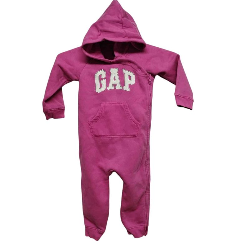 ENTERITO ALG FUCSIA C FELPA LETRAS GAP BCO PLATEADO 18-24 M