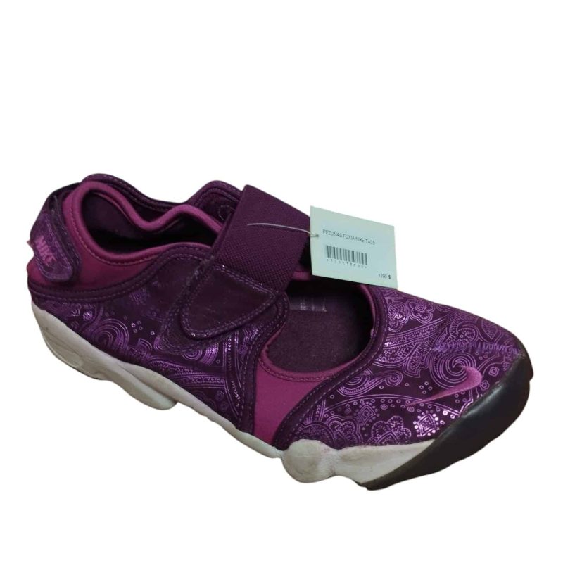 PEZUÑAS FUXIA NIKE T40.5