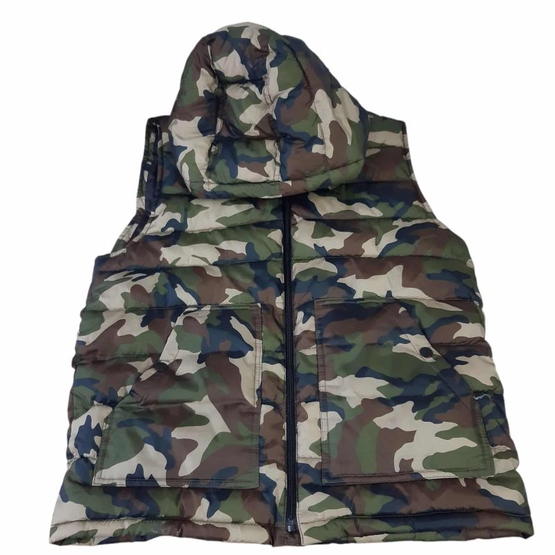CHALECO INFLADO VERDE CAMUFLADO ZARA T13/14 RO