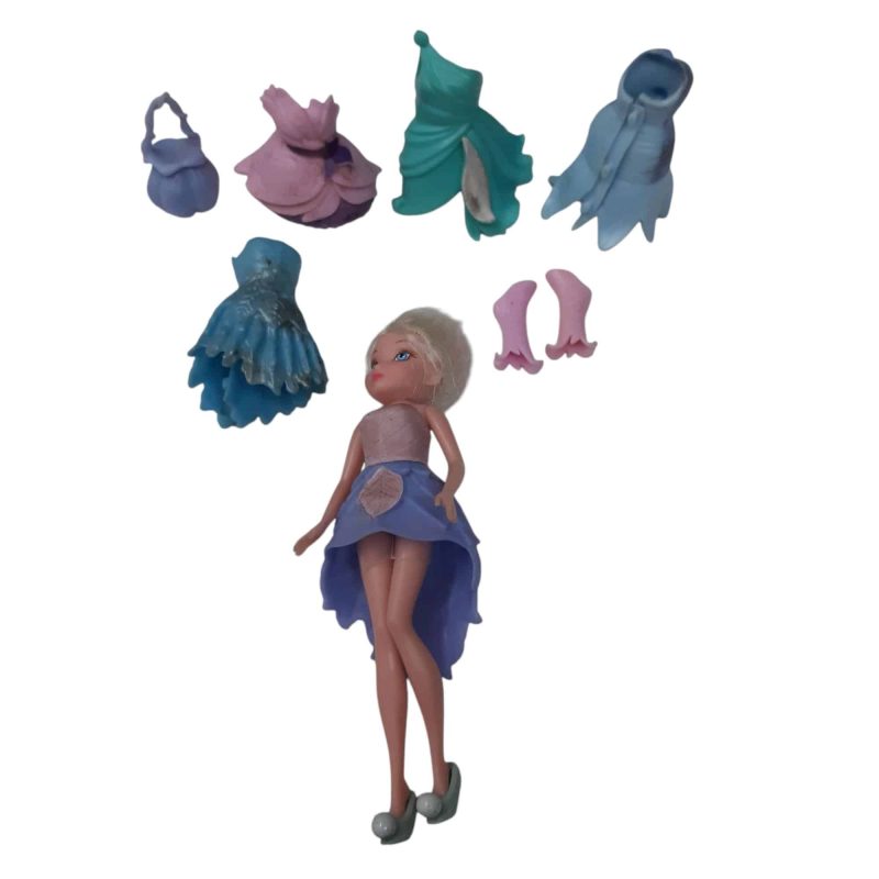 HADITA CON VESTIDOS GOMA ROCES