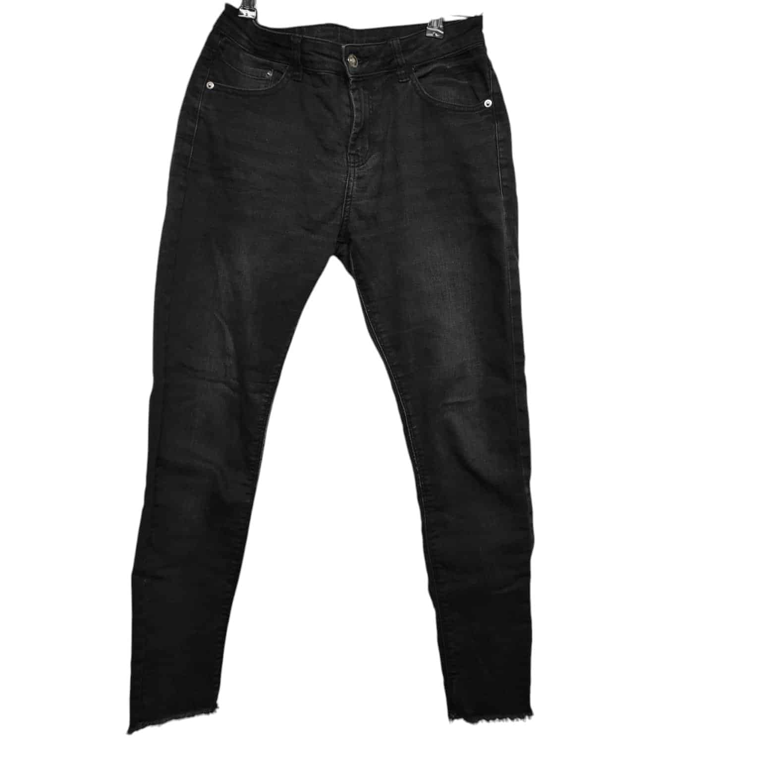 JEAN NEGRO BASICOS T38