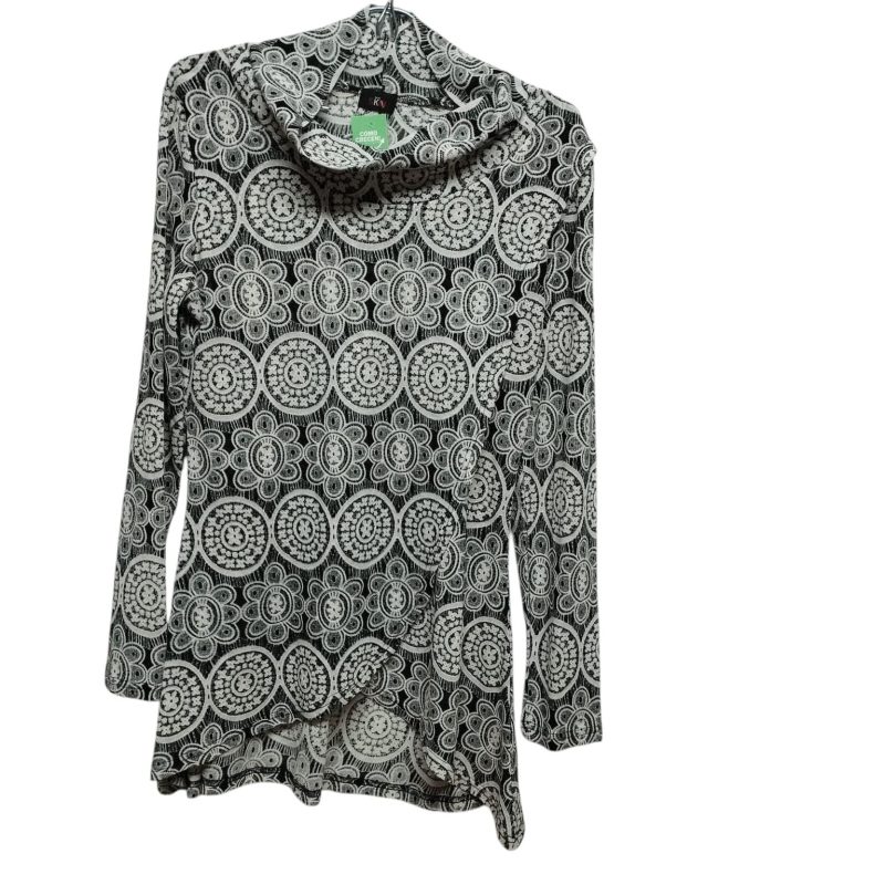 POLERA CUELLO GRANDE BLANCA NEGRA FLORES CRUZADA BASIC SKIN TM AP