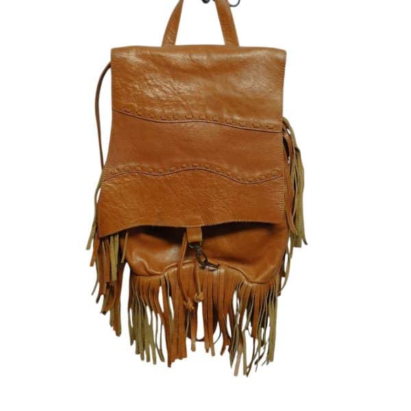 MOCHILA CARTERA CUERO MOSTAZA FLECOS