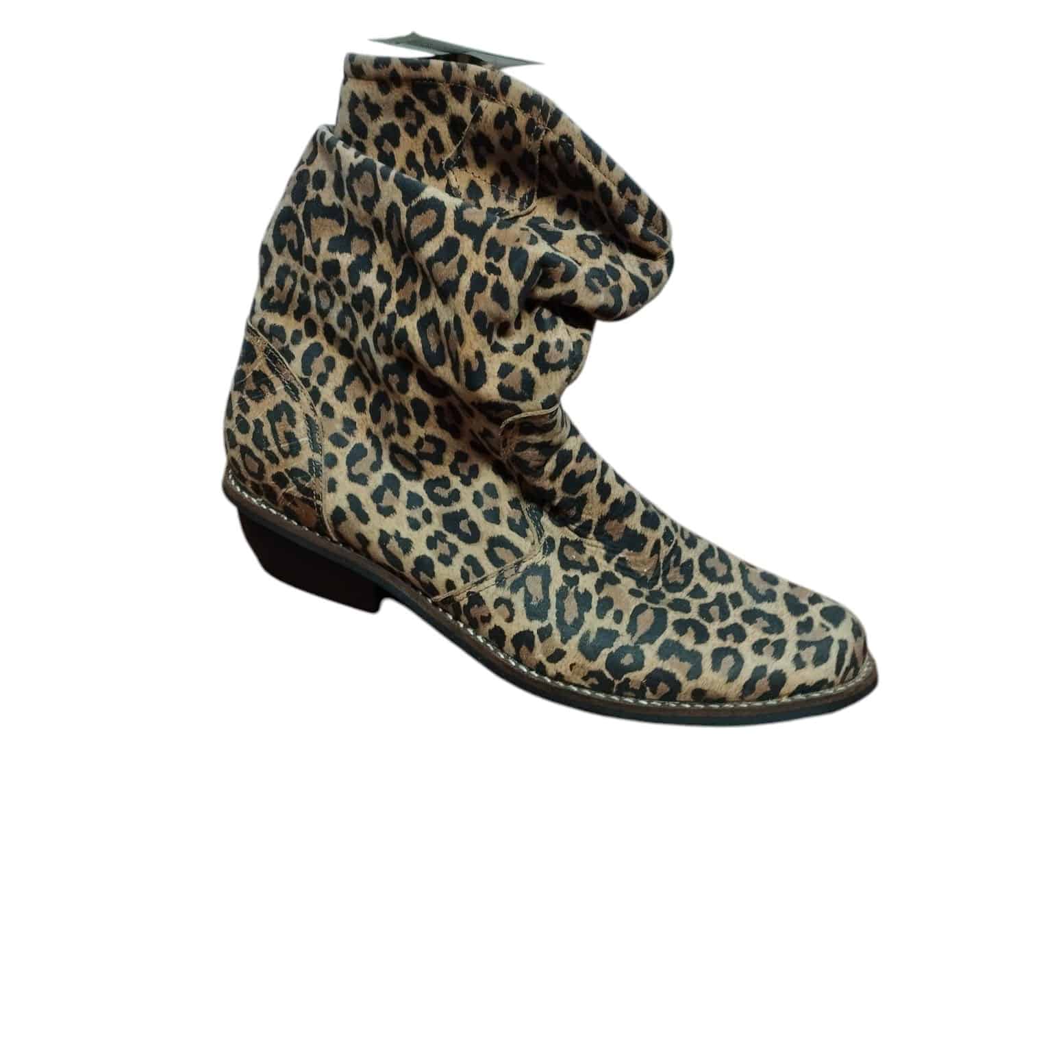 BOTAS CORTAS ANIMAL PRINT VIVIANA NAFTALEVIC T 38