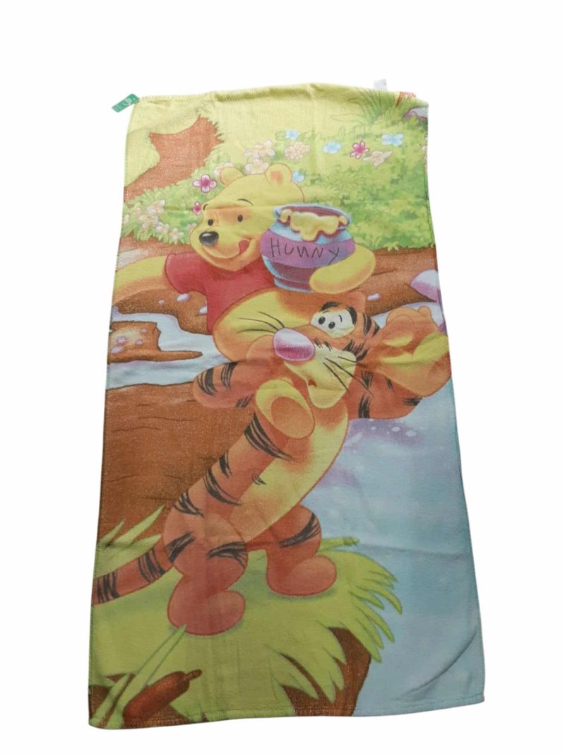 TOALLON WINNIE POOH 70X140