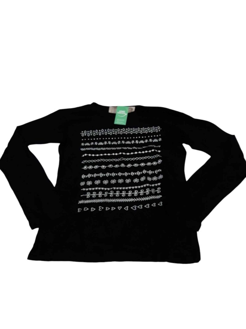 REMERA NEGRA SIMBOLOS BCOS GRIS SIN MARCA T12AP