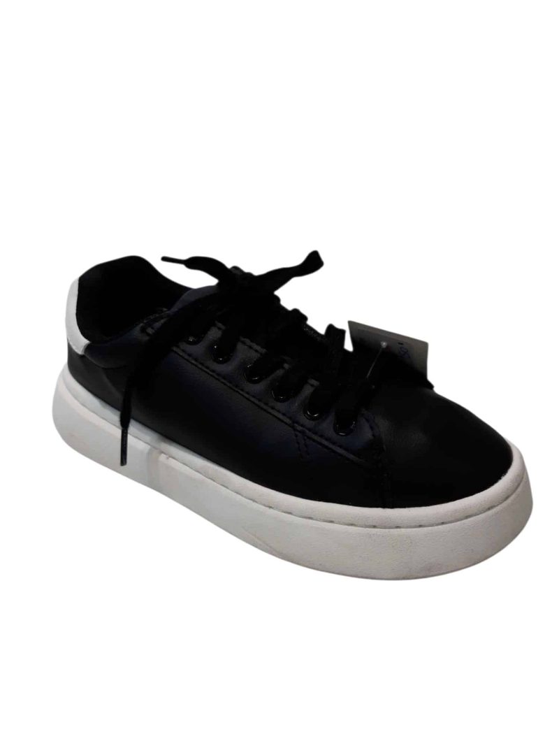 CHAMPIONES NEGRO BCO ZARA T34