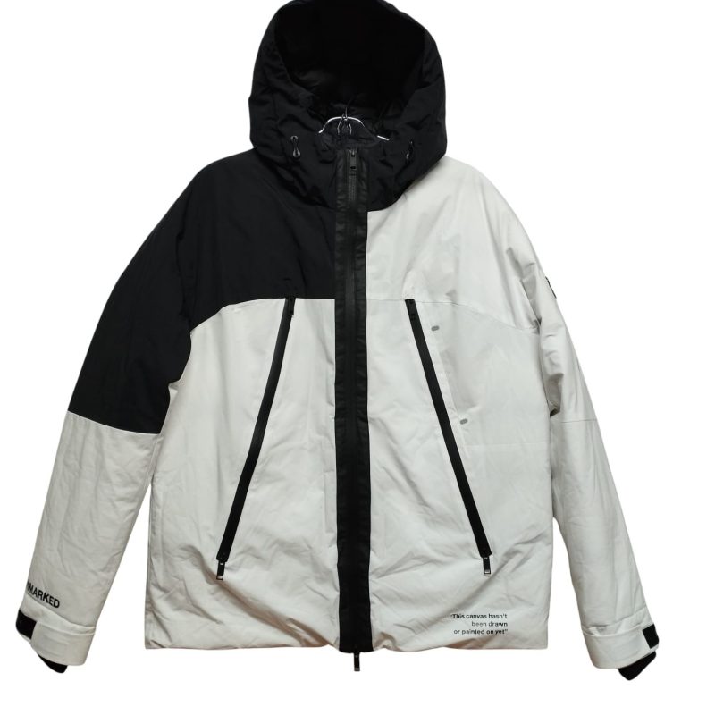 CAMPERA BLANCA NEGRA JACK AND JONES TL MANCHITA MANGA