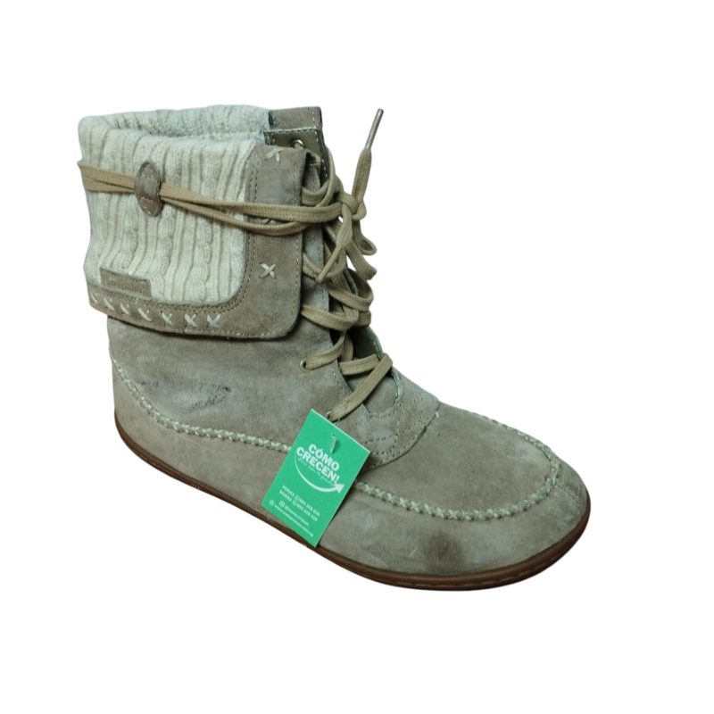 BOTA BAJA GAMUZA BEIGE BORDE LANA CATERPILLAR T 39 MANCHADA - Imagen 2