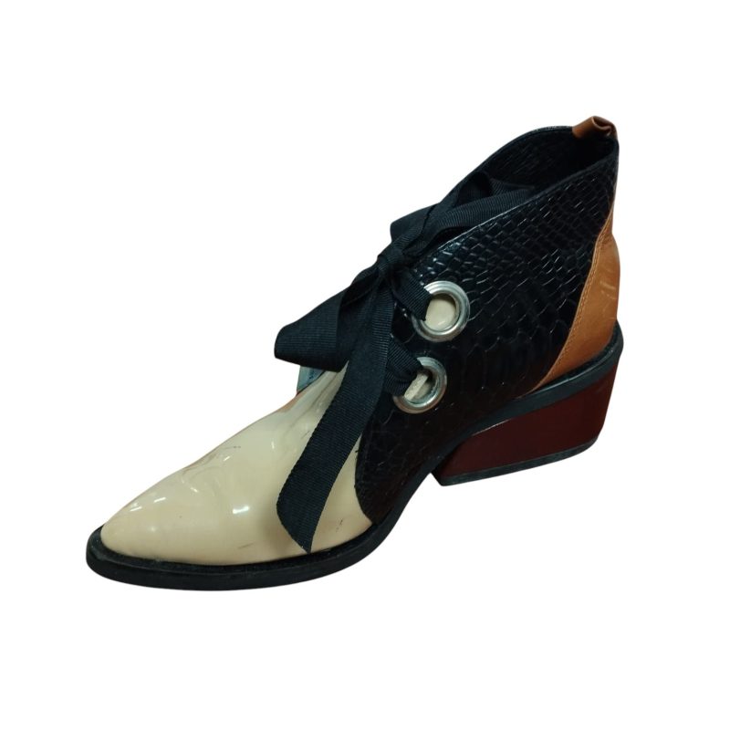 ZAPATO EN PUNA CINTA CREMITA NEGRO MARRON KENYA T37 mancha tinta