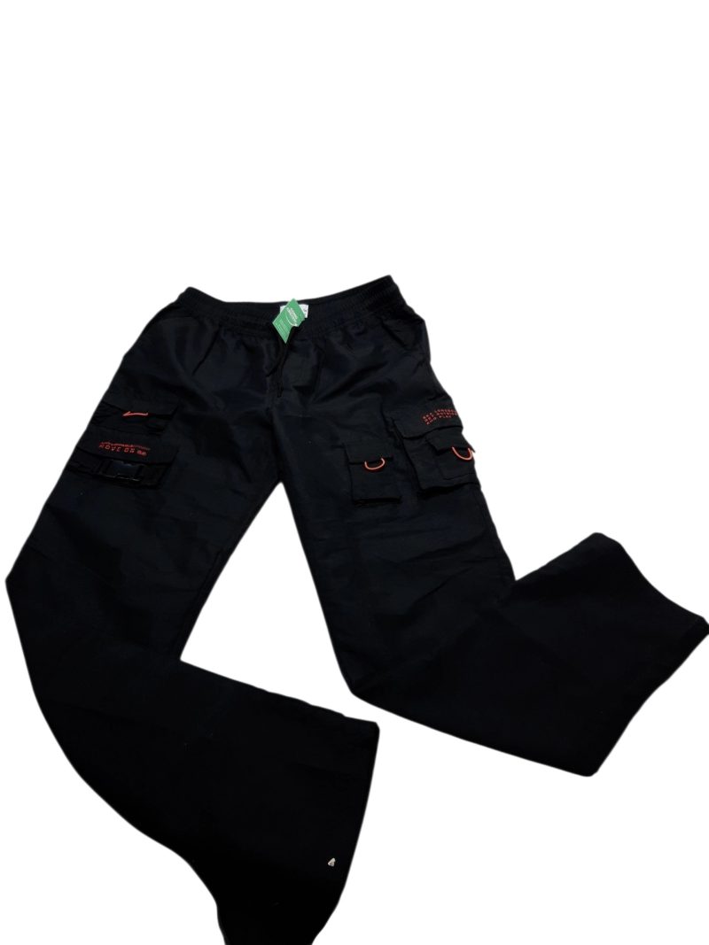 PANTALON NEGRO FUZARKA T13/14 DET NARANJAS