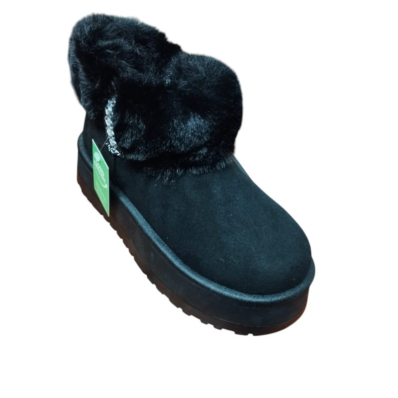 BOTAS NEGRAS CON PELUDITO PLATAFORMA T36