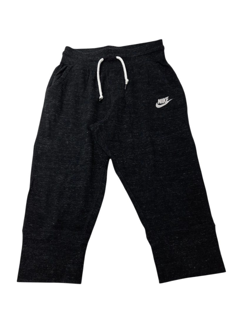 CALZA CORTA LANILLA GRIS NIKE FR T10/12 ESTILO CAPRI