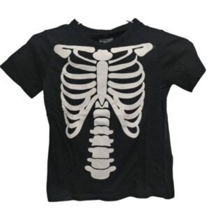 REMERA ALG H&M T 5/6 NEGRA ESQUELETO BLANCO