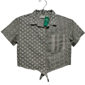 CAMISA CORTA VERDE FLORES BORDADAS ZARA T 9
