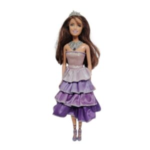 MUÑECA BARBIE VESTIDO VOLADOS VIOLETA BRILLO SANDALIAS NO SABEMOS SI F