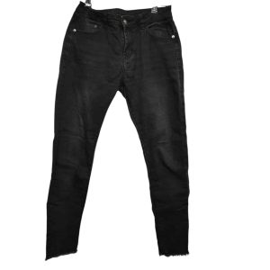 JEAN NEGRO BASICOS T38