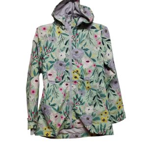 CAMPERA TIPO IMPERMEABLE VERDE FLORES NEEDS NAME IT T12