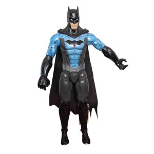 MUÑECO 30 CMS BATMAN GRIS CELESTE NEGRO CON CAPA