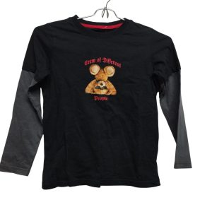 REMERA NEGRA MANGAS GRISES OSO FUZARKA T7/8