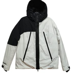 CAMPERA BLANCA NEGRA JACK AND JONES TL MANCHITA MANGA