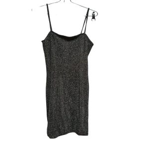 VESTIDO CORTO PLATEADO BRILLOSO DIVIDED T S ENG