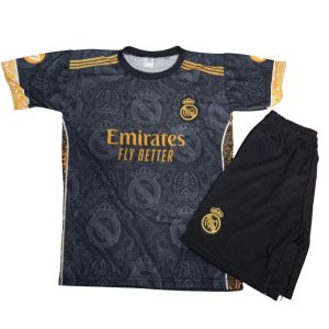 CONJUNTO FUBTOL REAL MADRID VALVERDE T8