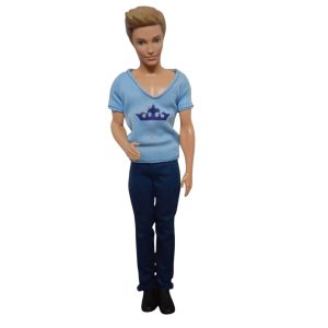 MUÑECO KEN REMERA CELESTE PANTALÓN AZUL