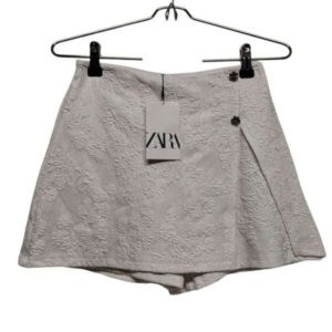 SHORT POLLERA BLANCA FLORES RELIEVE BRILLOS ZARA T13/14 NUEVA