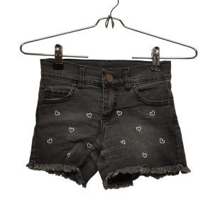 SHORT JEAN NEGRO CORAZONES BORDADOS CHEEKY T6