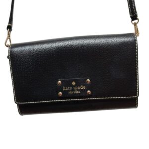 CARTERA BANDOLERA NEGRA KATE SPADE