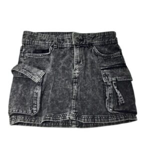 POLLERA JEAN NEGRA TIPO GASTADA CARGO H&M T9/10