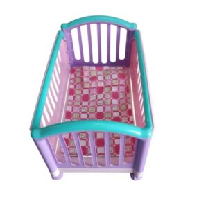 CUNITA DE MUÑECAS ROSA VIOLETA RUEDITAS GRANDE 55 x 32 x 13