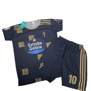 CONJUNTO CAMISETA Y SHORT FUTBOL NEGRO DORADO CELTA DE VIGO T 14