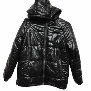CAMPERA NEGRA BRILLOSA C CAPUCHA T S APROX