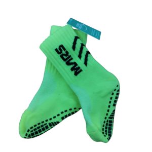 MEDIAS AMARILLO FLUO NEGRO CON ANTIDESLIZANTE MARS T6-8- 26-28