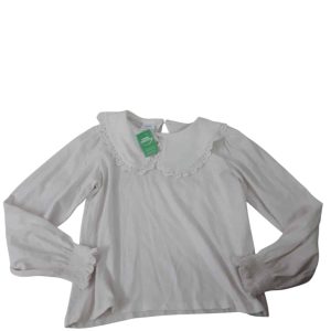 REMERA ALG BLANCA CUELLO ZARA T10
